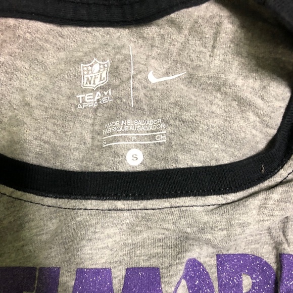 Womens Nike Ravens Raglan Tee - Picture 2 of 2